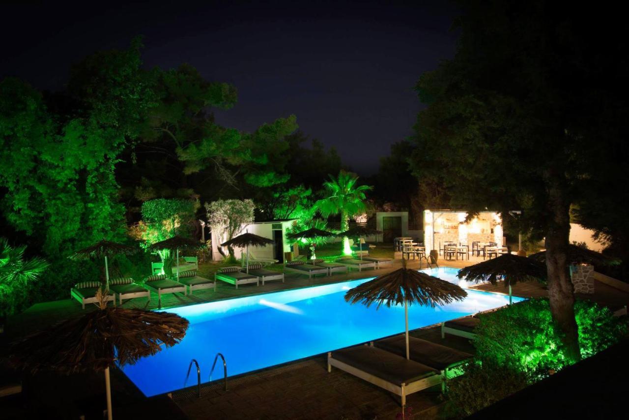 Trees Art Hotel Ялисос Екстериор снимка