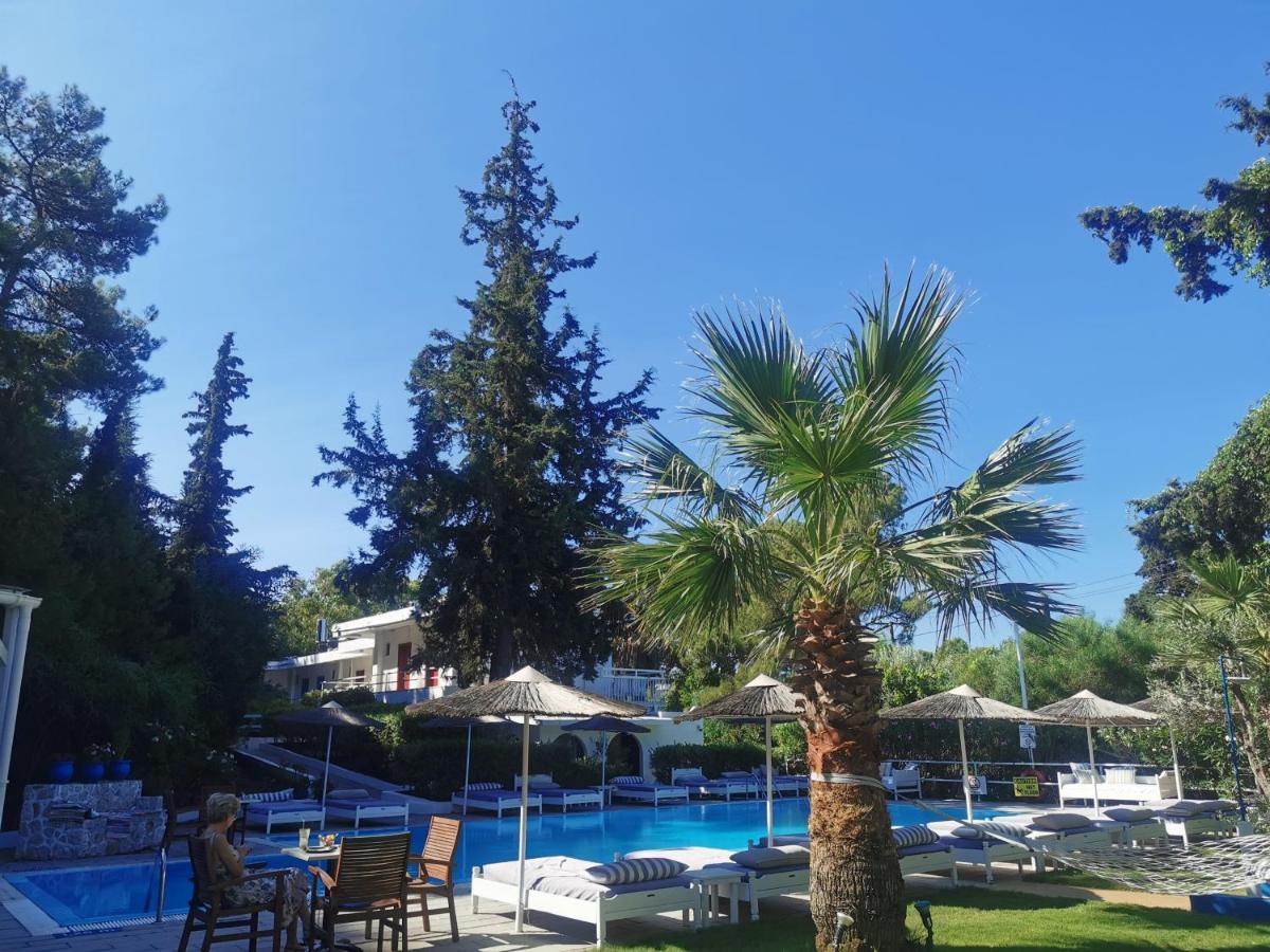 Trees Art Hotel Ялисос Екстериор снимка